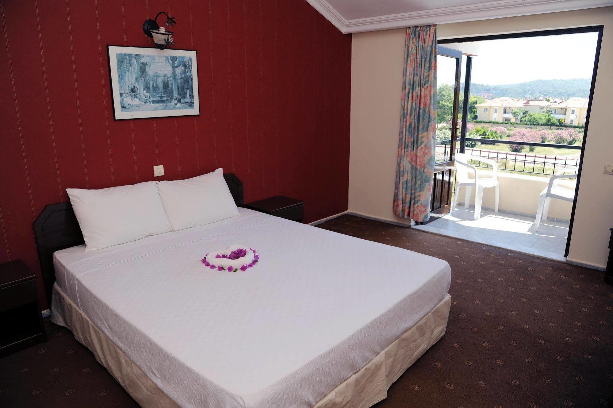 Ilimyra Hotel Çamyuva Zewnętrze zdjęcie
